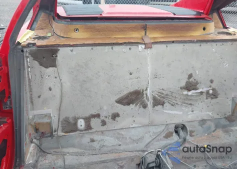 1985 Ferrari 308 Gts Quattro z USA, uszkodzony, nr VIN ZFFUA13A2F0055441